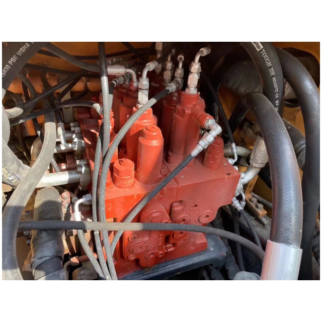 used excavator Hyundai RW210-9T wholesaler Excavadora usada Hyundai RW210-9T mayorista