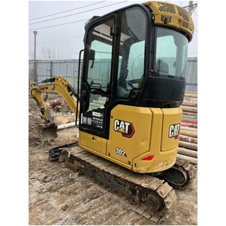 Excavadora Caterpillar CAT302 de 2 toneladas, miniexcavadora usada original EPA/CE de Japón en venta