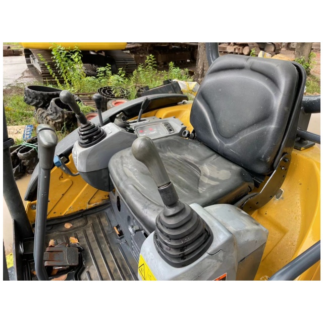 used kubota U-20-5 excavator supplier proveedor de excavadora kubota U-20-5 usada