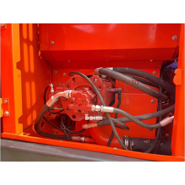 used excavator doosan dx225 manufacture Fabricación de excavadora usada Doosan DX225.