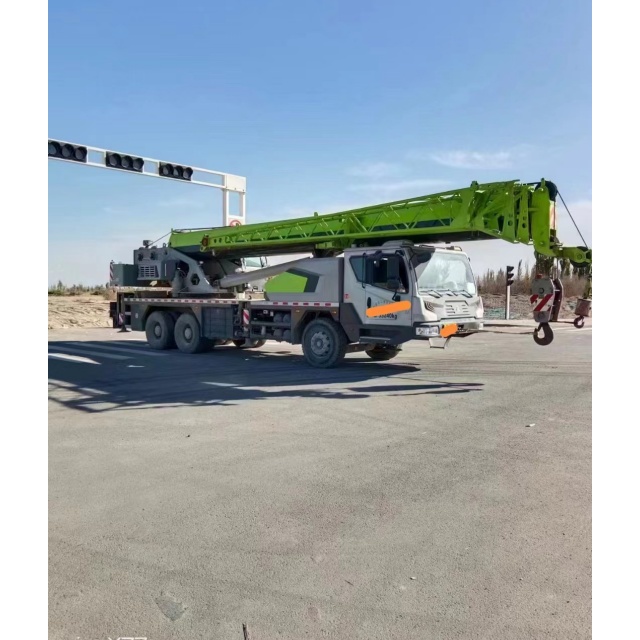 used crane ZOOMLION 251V manufacture Grúa usada ZOOMLION 251V fabricación