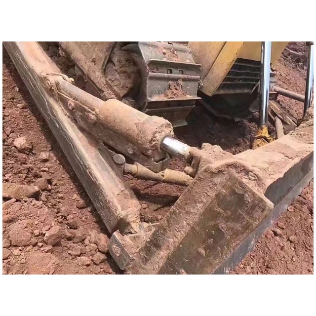 used KOMATSU Bulldozer D65PX trader Trader KOMATSU Bulldozer D65PX usado