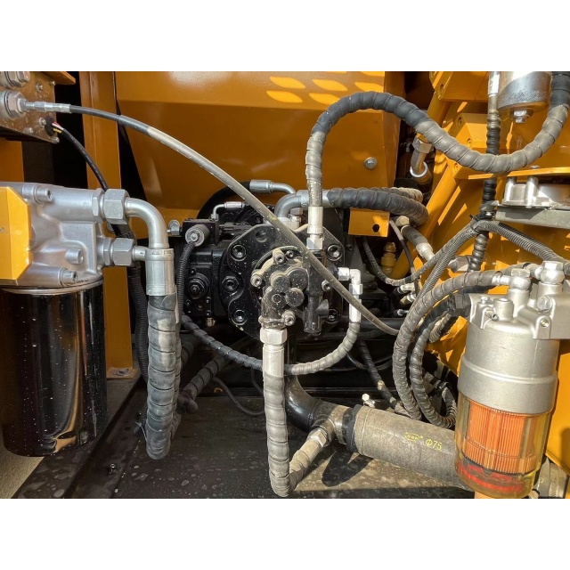 used excavator SANY SY135C wholesaler Excavadora usada SANY SY135C mayorista