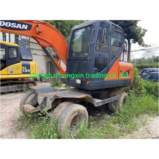 Excavadora de ruedas DOOSAN DX60W Mini excavadora de ruedas usada original de 6 toneladas de Corea a la venta