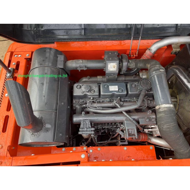 used doosan dx300 excavator trader Comerciante de excavadora Doosan dx300 usada.