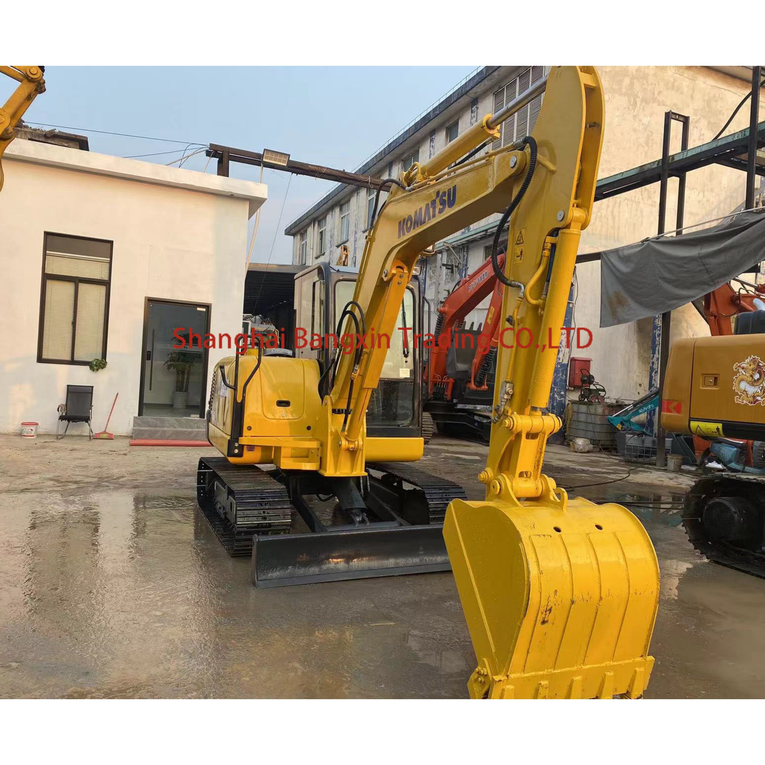 miniexcavadora usada komatsu pc56 fabricante