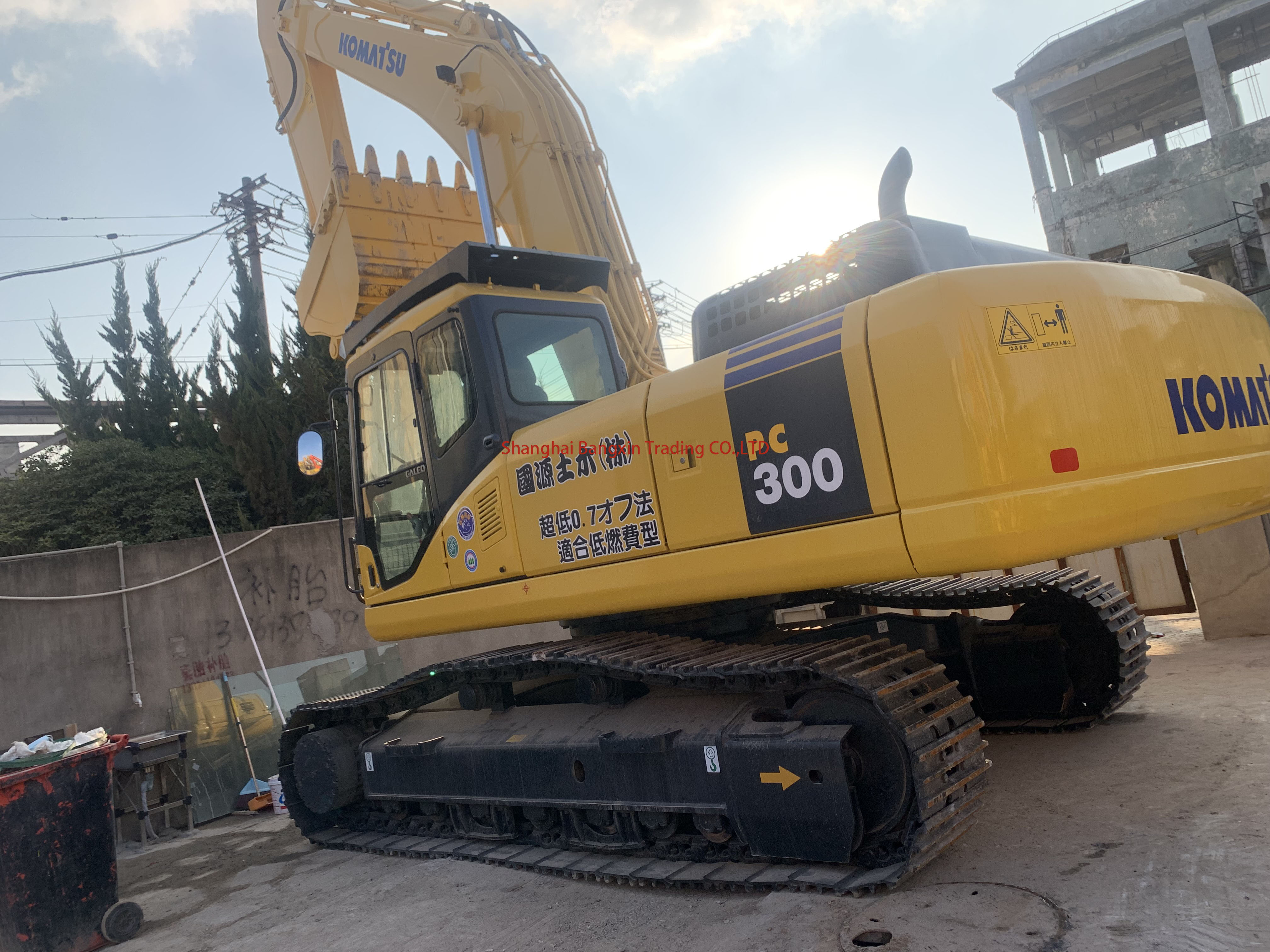 Por qué la excavadora Komatsu PC300 es la mejor opción para proyectos a gran escala: una guía para comprar segunda mano